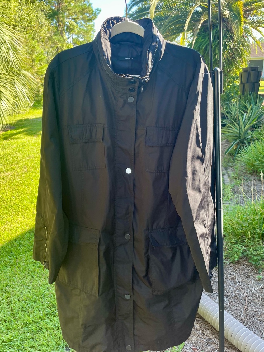 Tahari Water Resistant Classic Black Women's Light Coat Hidden Hood Size 2X